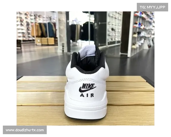 球星签名鞋销量持续走高，运动品牌加大篮球市场投入