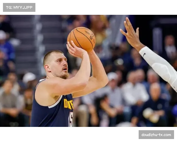 前瞻聚焦：勇士对阵掘金，科尔是否会重启“死亡五小”应对约基奇